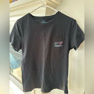 Vineyard Vines T-Shirt-EUC